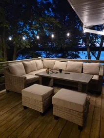 Relaxing lake-side cottage ready for family fun! - Image 3
