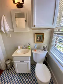 Homey 1 BR unit across from Belhaven Town Center - Image 5