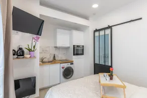 Tulipe : Studio proche RER B Cachan - Image 2
