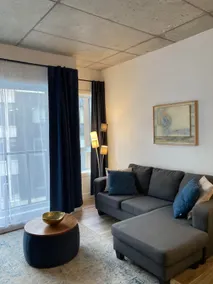 Downtown Quebec City condo, swimming pool (in summer) - Image 3