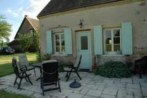 Charming house with panoramic views over the meadows - Image 2