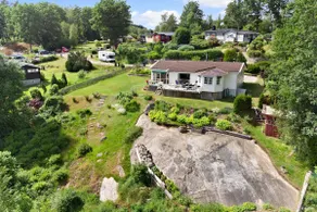 Cottage with beautiful views of the lake - Image 2