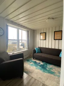 Frank’s AirBnb - Image 5