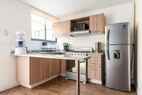 Nice & Centric Flat with Terrace - Image 3