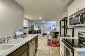 Cozy Private Apt w/ Hot Tub | near Galbraith, WWU - Image 5