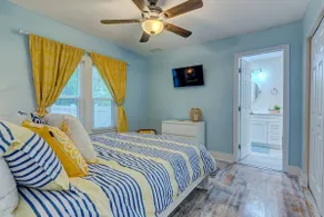 Luxury Bungalow Close to Beaches - Image 5