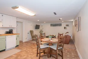 Cozy, Private Apartment, Centrally Located - Image 5