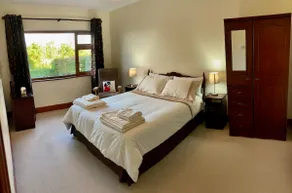 Lily's - 3 Bedroom Country Cottage with Large Garden - Image 4