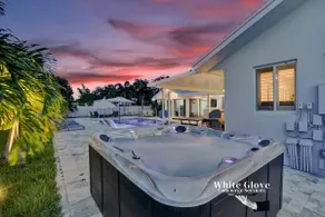 Resort Villa Compound 7BR 2 Houses In One HTD Pool - Image 4