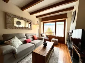 Espot Deluxe Apartment - Image 2