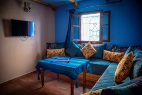 Blue House Town - Image 4