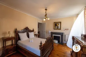 L'Atypique ~ 3 stars ~ Old-world charm - Image 2