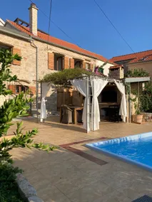 Il Melograno | Charming villa in Vrbanj, Hvar - Image 4