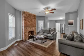 *NEW*Lower 3bd unit in the west side FREE PARKING - Image 3