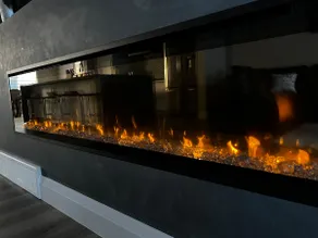 Luxurious and Modern Home | Sleeps 8 - Image 5
