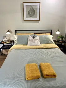 Private, self-contained studio-Pimpama Gold Coast - Image 2