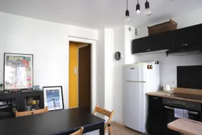 Cozy 60 m2 2-bedroom apartment on the outskirts of Paris - Image 2