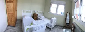 Newly renovated apartment with parking - Image 4