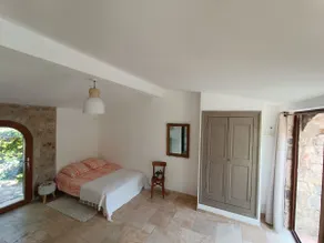 Nice stone cottage, large swimming pool and garden - Image 4