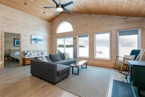 **WATERFRONT**BEAUTIFUL MODERN TOBERMORY COTTAGE - Image 3