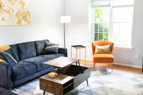 The Orange House - Only 4 Minutes from LU - Image 5