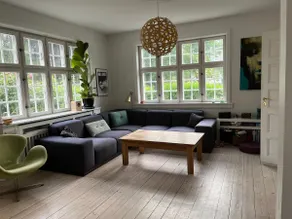 Beautiful brick villa with garden and terrace - Image 3