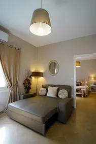 ria's apartment - Image 5