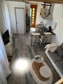 Small cozy house in Mende France - Image 3