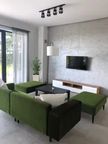 Cheerful 3 bedroom villa with pool in nature - Image 3