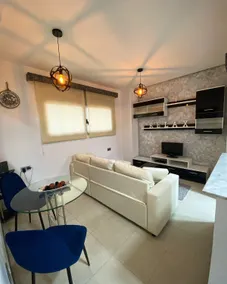 Apartment Suite with Jacuzzi and Cinema - Image 5