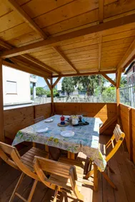 Dino's House - Garden & BBQ (CIR 017085-CNI-00085) - Image 4