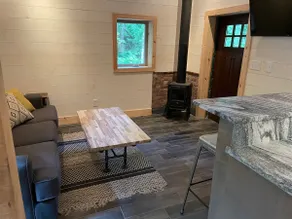 Happy Acres Hideaway! - Image 3