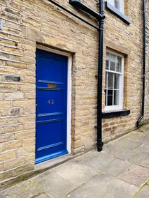 Cosy 2-Bed Cottage in a World Heritage Village - Image 2