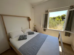 Traditional Greek summer house close to the sea - Image 2