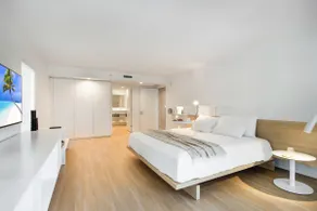 Deluxe 2Bedroom/2Bath (1700 SQFT) Beach Service - Image 3