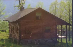 Private, Cozy Log Cabin in Ozark National forest - Image 2
