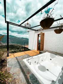 GLAMPING CABIN IN GIRON AZUAY - Image 3