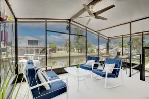 Entire Home 3 bed 2 bath, waterfront Gulf Access - Image 5