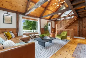 Private Waterfront, Spa Hot Tub, King bed, Yoga, Gym, Kayaks, and more... - Image 2