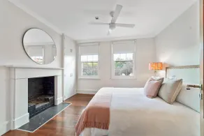 Exquisitely decorated two bedroom Georgian Home - Image 4