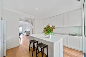 Exquisitely decorated two bedroom Georgian Home - Image 2