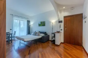 GuestHost - Perspective Corso Giovecca apartment - Image 2