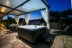 Luxury Apartment Hajdi - Image 4