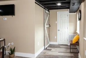 The Gray Cottage 🏡 - Image 3
