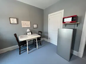 Charming 1890’s, 3bd, 1ba, Dwtn Bedford Loft - Image 4