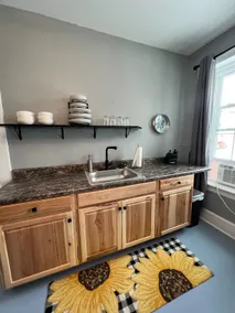 Charming 1890’s, 3bd, 1ba, Dwtn Bedford Loft - Image 5