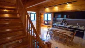 Wadano Gateway - 3 Bedroom Chalet, BBQ & Breakfast - Image 4