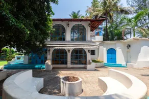 Casa Blanca| Private Pool Villa W/ Recreation Room - Image 3