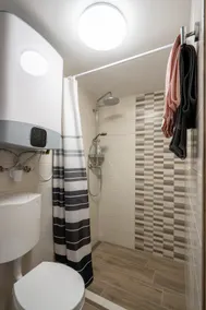 Studio Apartment in the Blue House - Image 4