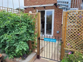 Pebble Beach, ground floor 1 bedroom flat - Image 2